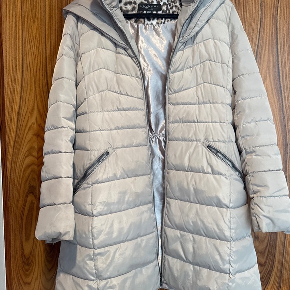 Laundry by Shelli Segal winter jacket off white medium - Picture 1 of 3